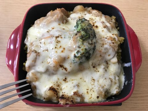 シチューとカレーピラフのあまりでドリアにリメイク♡